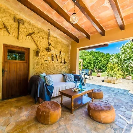 Sleeps 6 Pool Air Con Wifi * Pollenca