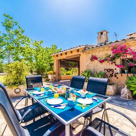 Holiday home Sleeps 6 Pool Air Con Wifi Pollenca